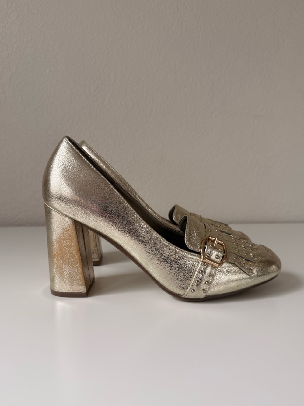 Missguided UK gold Gucci-style pumps